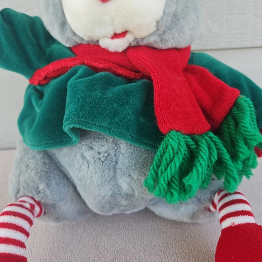 Commonwealth Christmas Mouse Plush 17